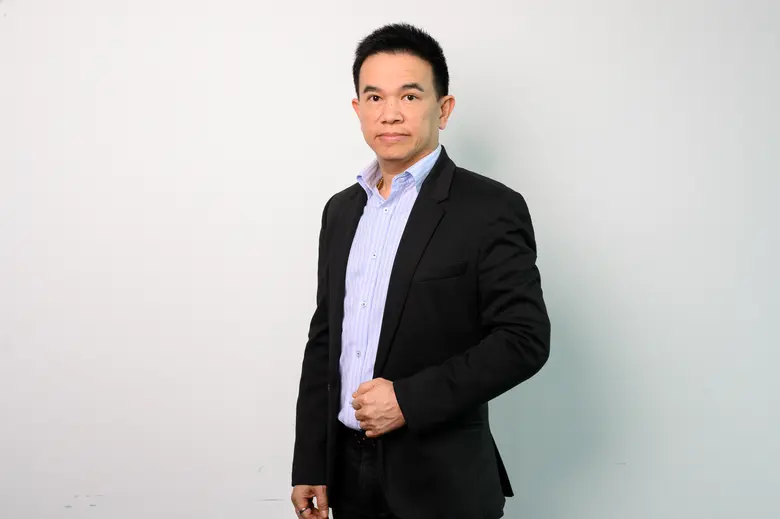 นายธีรชัย ลีนะบรรจง ประธานเจ้าหน้าที่บริห...