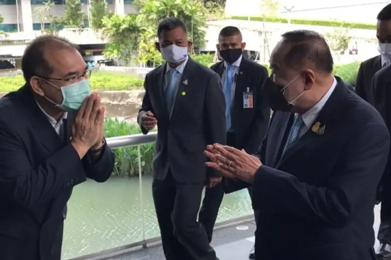 วุฒิศักดิ์ พิชญกานต์ ผู้จัดการทั่วไป โรงแ...