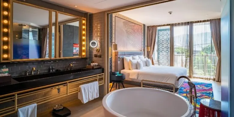 IHG(R) HOTELS & RESORTS EXTEND SUMMER TRAVEL DEAL WITH UP TO 50% OFF AND LAUNCHES INTERCONTINENTAL AMBASSADOR ENROLMENT OFFER