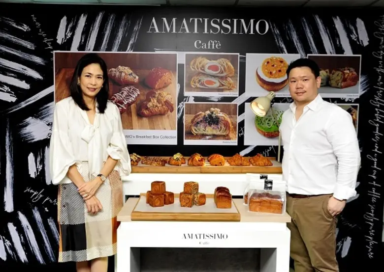 ธีรดา อำพันธ์วงษ์ กรรมการผู้จัดการ และประ...