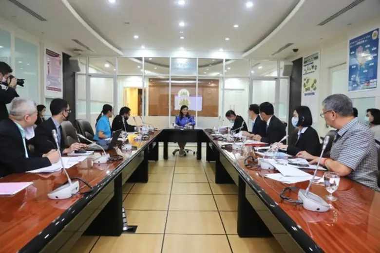 รมช.ใหม่แรงงานไฟแรง นัดกุนซือหารือ เตรียมลงพื้นที่แพร่-น่าน