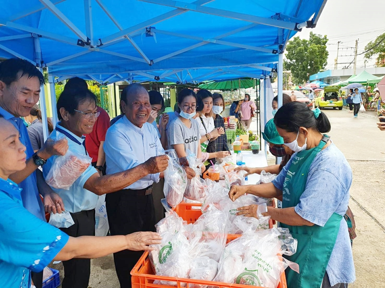 น.สพ.วิวัฒน์ พงษ์วิวัฒนชัย อุปนายกสมาคมผู...