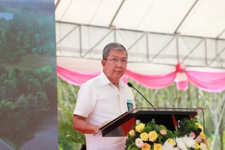 ยผ.มอบโฉนดที่ดินแปลงใหม่จังหวัดพังงา พัฒนาพื้นที่เพ...