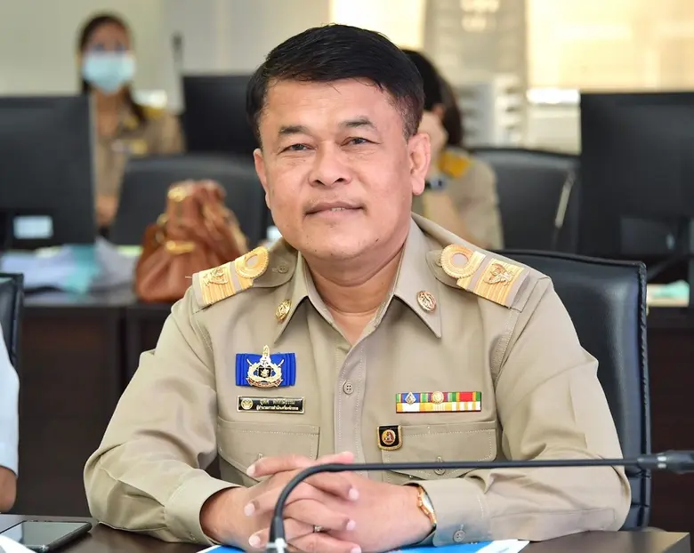 นายสุพิศ พิทักษ์ธรรม ผู้อำนวยการสำนักเครื...