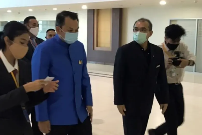 วุฒิศักดิ์ พิชญกานต์ ผู้จัดการทั่วไป โรงแ...