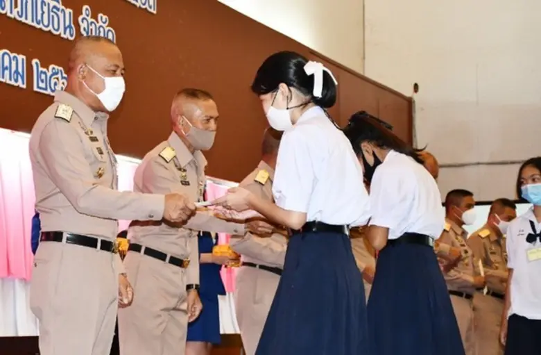 สหประกันชีวิตร่วมสนับสนุนทุนการศึกษา สอ.นาวิกโยธิน