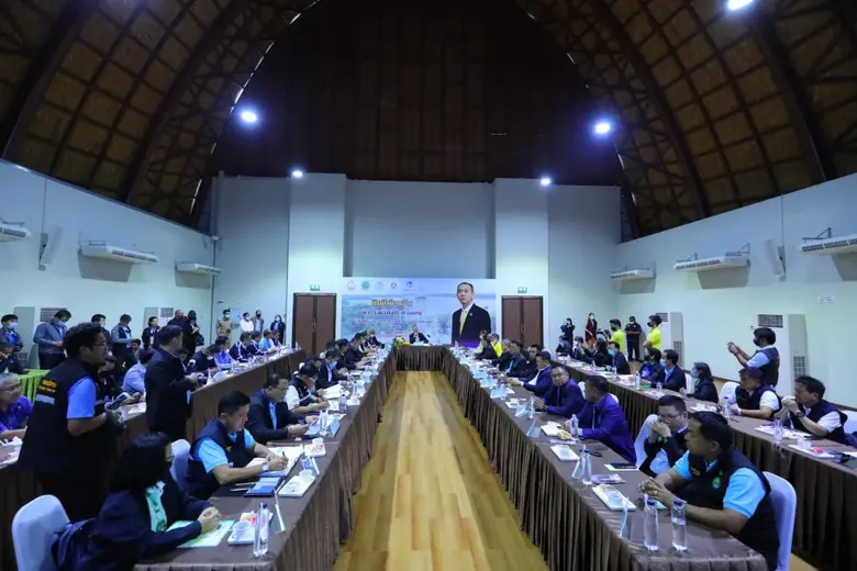 มติ ครม. ไฟเขียว ขยายเวลา 3 เดือน ประกันรายได้ชาวสวนปาล์ม พร้อมเยียวยาชาวสวนลำไย 2 แสนครัวเรือน