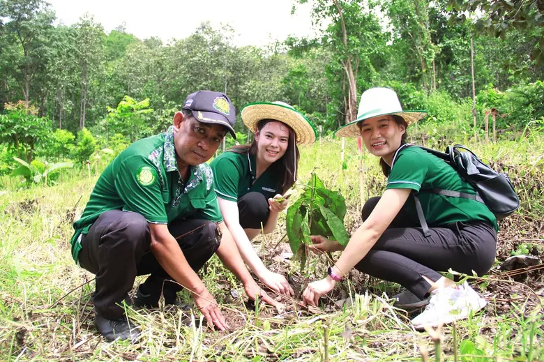 เฮงลิสซิ่งร่วมอนุรักษ์ผืนป่าชุมชน สร้างจิตสำนึกฟื้นฟูสิ่งแวดล้อม