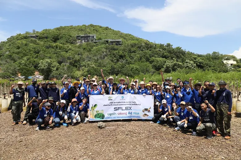 ดร.สมโภชน์ วัลยะเสวี ประธานเจ้าหน้าที่บริ...