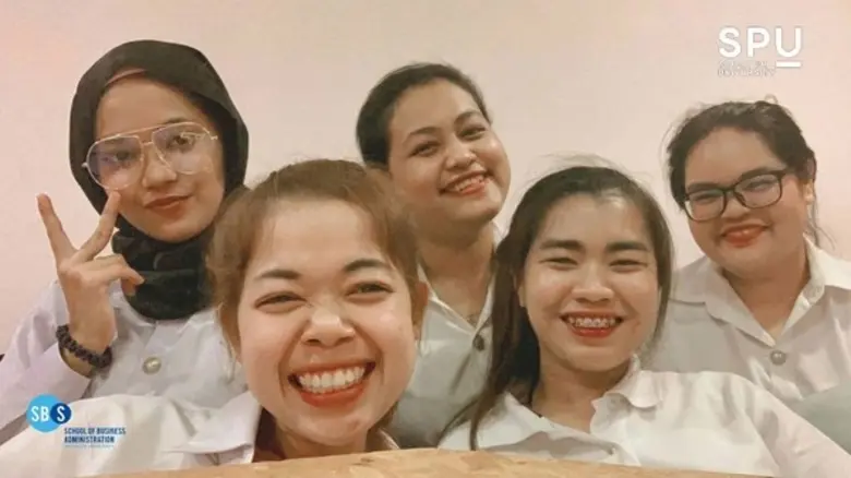 เด็กบริหารธุรกิจ SPU เจ๋ง! ซิวรางวัล ประกวดเขียนแผนธุรกิจ ระดับอุดมศึกษา