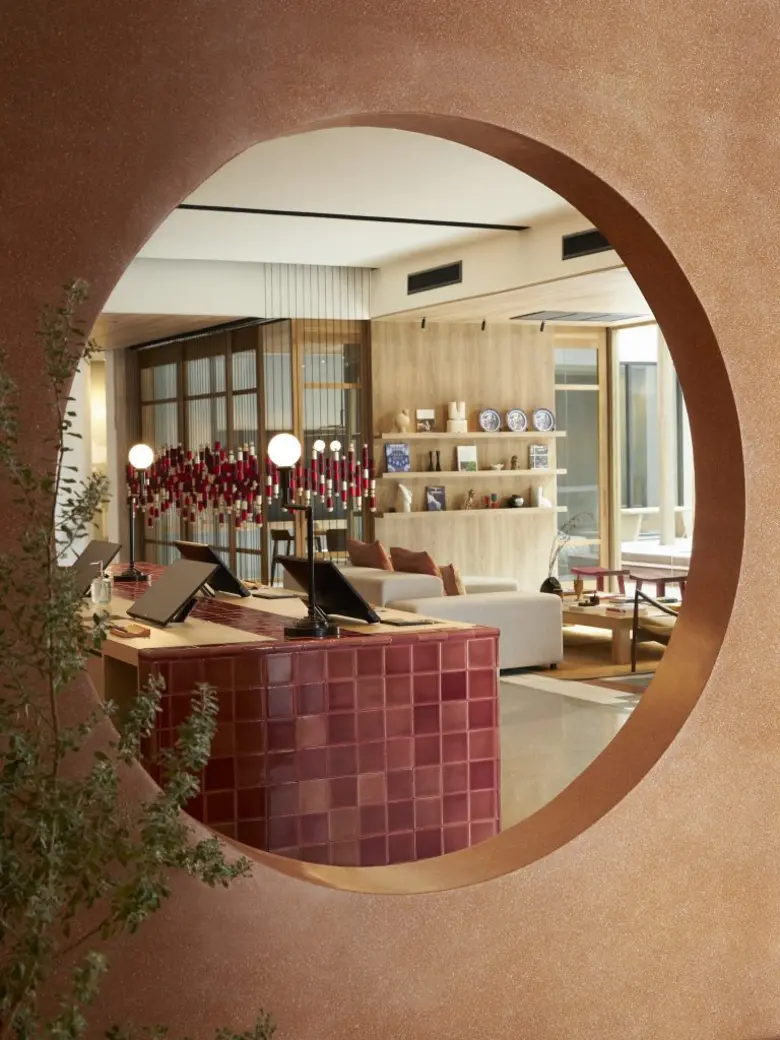 กลุ่ม 'ดุสิตธานี’ พร้อมขยายแบรนด์ 'อาศัย’ มั่นใจตอบโจทย์ธุรกิจโรงแรมยุคนิว นอร์มอล ดีเดย์เปิดให้บริการ โรงแรม กรุงเทพฯ ครั้งแรกในเดือน ก.ย.นี้