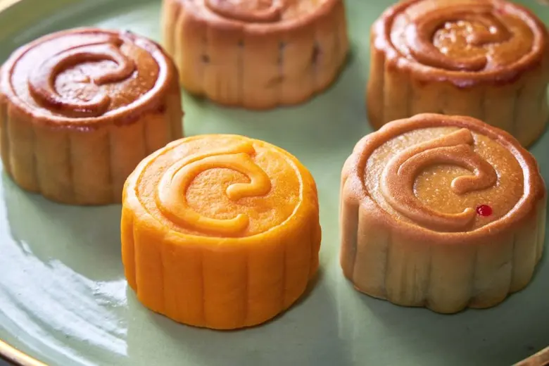 ลิ้มรสขนมไหว้พระจันทร์ที่ดีที่สุด ฉลองเทศกาลไหว้พระจันทร์ 2563 จากโรงแรมเซ็นทาราแกรนด์ แอท เซ็นทรัลพลาซา ลาดพร้าว