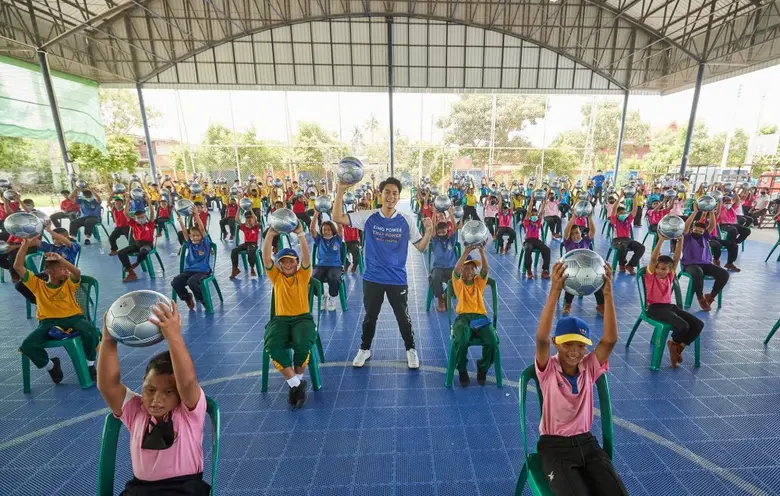 คิง เพาเวอร์ ไทย เพาเวอร์ พลังคนไทย เดินสายทั่วประเทศปี 2563!! จัดพิธีปิดขบวนคาราวานล้านลูก ล้านพลัง สร้างฝันเด็กไทย ปี 4 ที่ จ. สุพรรณบุรี