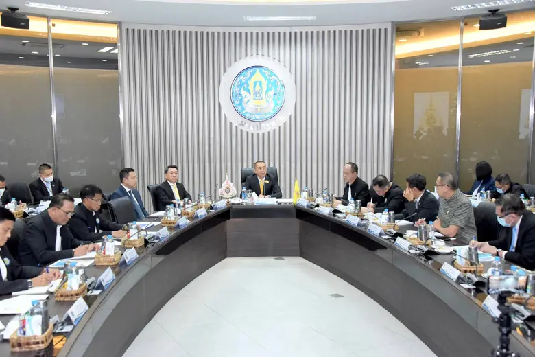 นายเฉลิมชัย ศรีอ่อน รัฐมนตรีว่าการกระทรวง...