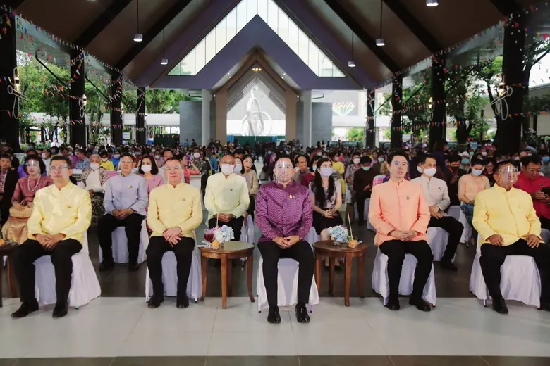 วันที่ ๑๕ กันยายน ๒๕๖๓ ที่ลานกลางแจ้ง ศูน...