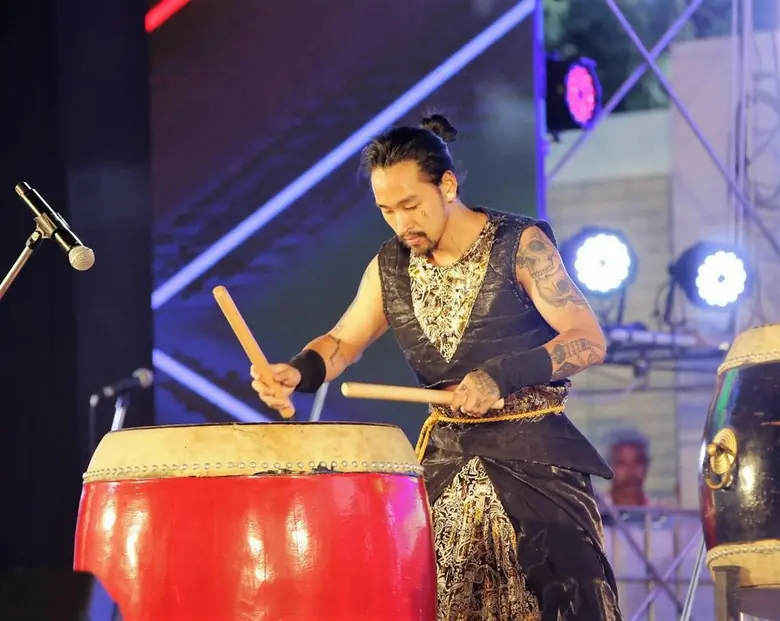 รมว.วธ. เปิดงาน “มหกรรมวัฒนธรรมร่วมใจ รวมไทยสร้างชาติ” ยกทัพการแสดงศิลปินแห่งชาติ-พื้นบ้าน-ร่วมสมัย-ลิเก-ลำตัด-นักร้องลูกทุ่งชื่อดัง ชมฟรี