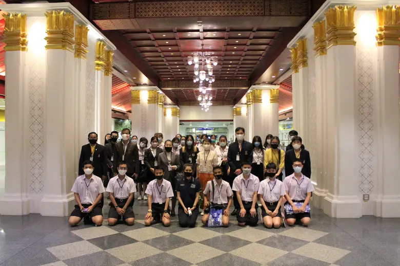 บริษัท ทางด่วนและรถไฟฟ้ากรุงเทพ จำกัด (มห...