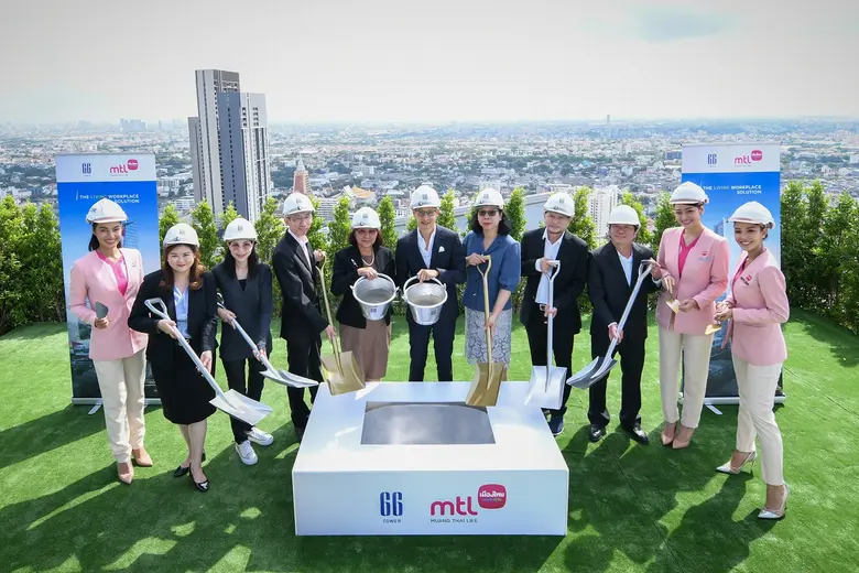 นายสาระ ล่ำซำ กรรมการผู้จัดการและประธานเจ...