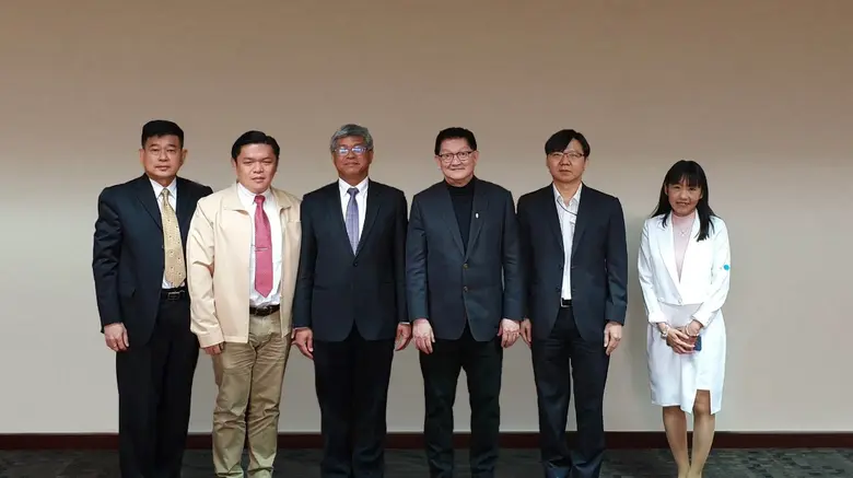 นายเศกสรรค์ เรืองโวหาร รองเลขาธิการคณะกรร...