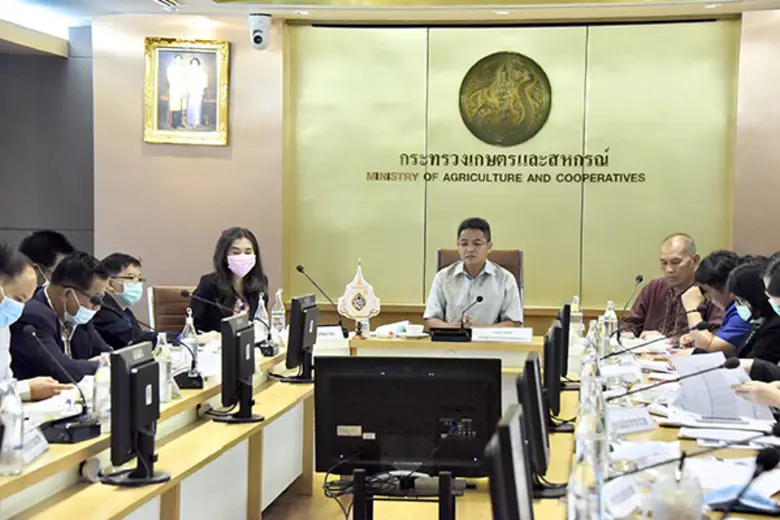 นายสัตว์แพทย์อภัย สุทธิสังฃ์ หัวหน้าผู้ตร...