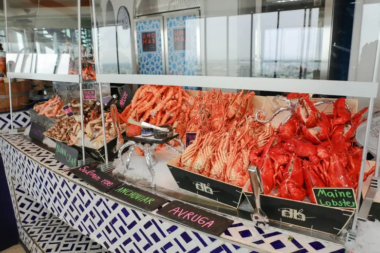 ฟินสุดปังกับบุฟเฟ่ต์แชมเปญบรั้นช์สไตล์สเปนสุดพรีเมี่ยม ณ ห้องอาหารอูโนมาส โรงแรมเซ็นทาราแกรนด์ฯ เซ็นทรัลเวิลด์