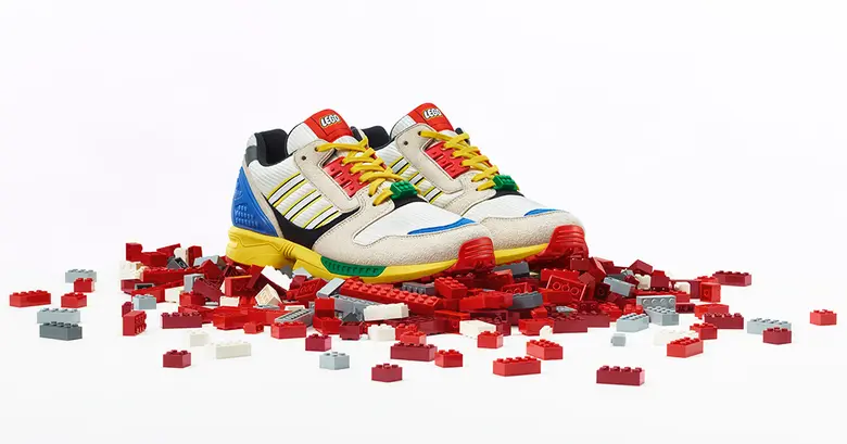 สนีกเกอร์ลำดับที่ 8 ในคอลเลคชั่น A-ZX ที่...