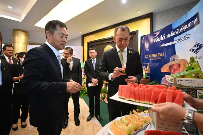 เจียไต๋ เดินหน้าส่งเสริมความมั่นคงทางอาหาร สนับสนุนเมล็ดพันธุ์ผัก ในโครงการตู้เย็นข้างบ้านต้านภัยโควิด 19