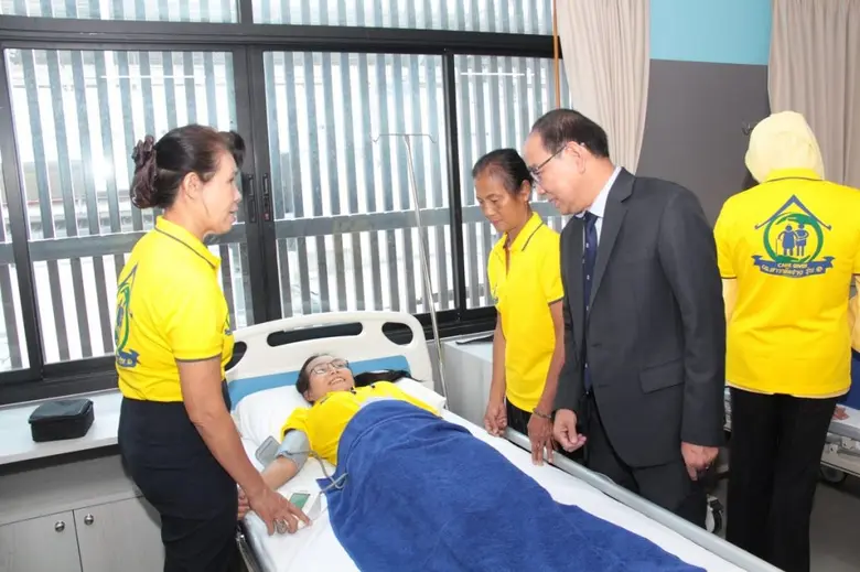 อาชีวะเปิดหลักสูตรการดูแลผู้สูงอายุเอาใจสังคมสว.