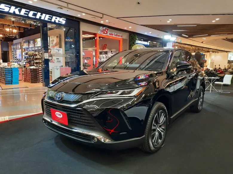 อีตั้น ยกทัพรถยนต์นำเข้าสุดหรู ระดับพรีเมี่ยม ในงาน 'Eastville Gentlemen Collection’ พร้อมรับแคมเปญ “26th ETON Golden Anniversary”