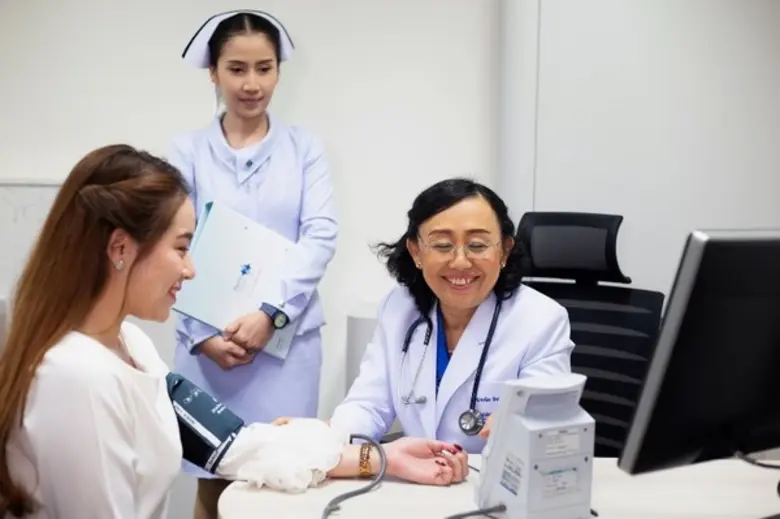 "Check and Sure" ความร่วมมือดูแลสุขภาพคนไทย โดยเครือรพ.พญาไท-เปาโล ร่วมกับวิริยะประกันภัย