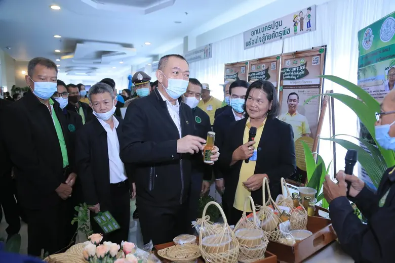 นายเฉลิมชัย ศรีอ่อน รัฐมนตรีว่าการกระทรวง...