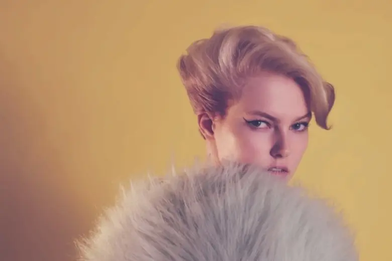 ชวาร์สคอฟ โปรเฟสชั่นแนล(ประเทศไทย) เผยเทรนด์ผมสีสันใหม่ต้อนรับฤดูหนาวที่กำลังมาพร้อมเทคนิคใน Essential Looks Autumn/Winter 2020 : VivID Collection