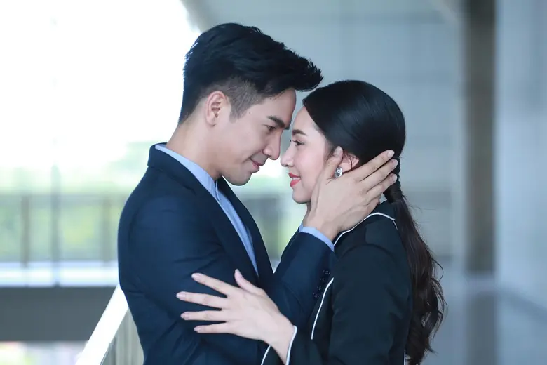 ช่อง 3 ประกาศการนำละคร เรื่อง “ร้อยเล่ห์ม...