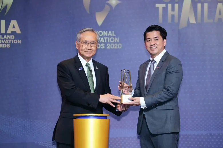 รองนายกรัฐมนตรีและรัฐมนตรีว่าการกระทรวงกา...