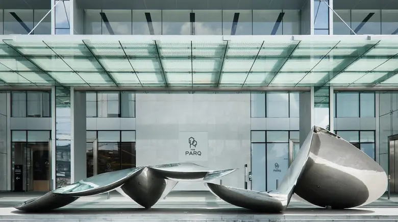 เผยโฉม “The PARQ Collection (เดอะ ปาร์ค คอลเลคชั่น)” มิติใหม่ของการใช้งานศิลป์เพื่อยกระดับการใช้ชีวิตในพื้นที่มิกซ์ยูส