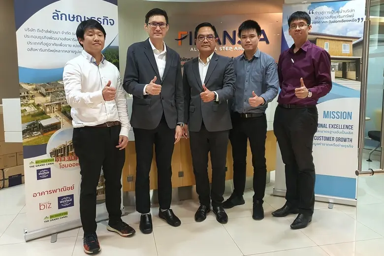 นายพงศ์พจน์ เลิศรุ้งพร ประธานเจ้าหน้าที่บ...