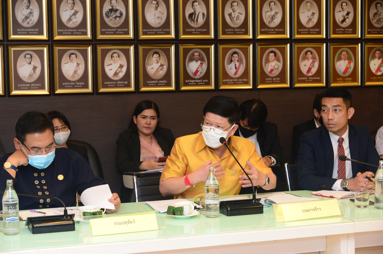 นายทองเปลว กองจันทร์ ปลัดกระทรวงเกษตรและส...