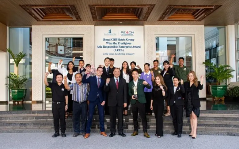 รอยัล คลิฟ โฮเต็ล กรุ๊ปฉลองความสำเร็จกับร...