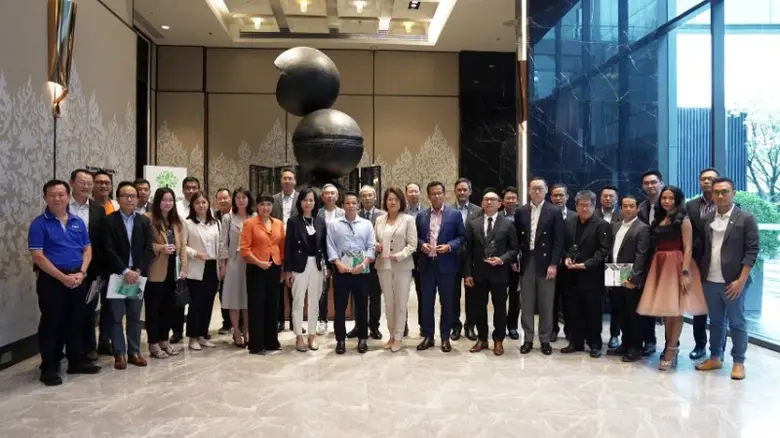 การก้าวสู่ปีที่ 15 ของบริษัท สลิงชอท กรุ๊...