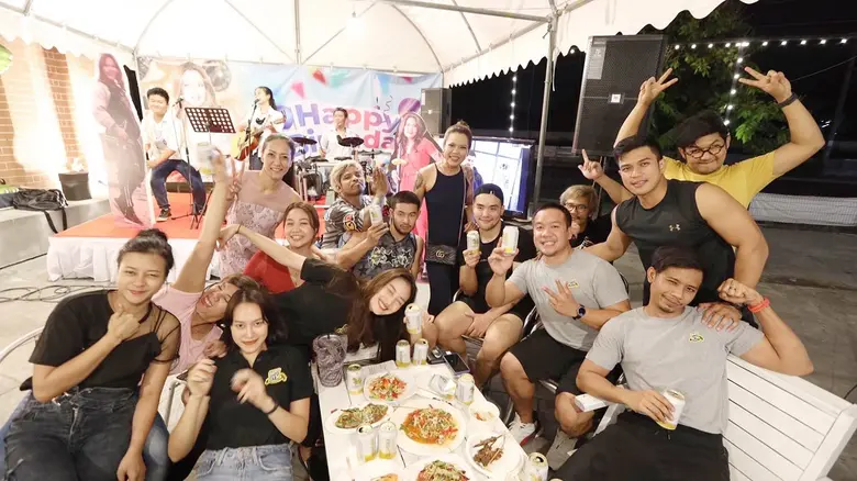 บริษัท ดับบลิว ซี จี ไดมอนด์ จำกัด โดยนาง...