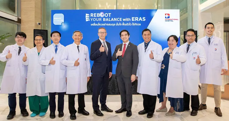 มร.ไมเคิล เดวิด มิตเชลล์ ผู้อำนวยการ รพ.กรุงเทพอินเ...