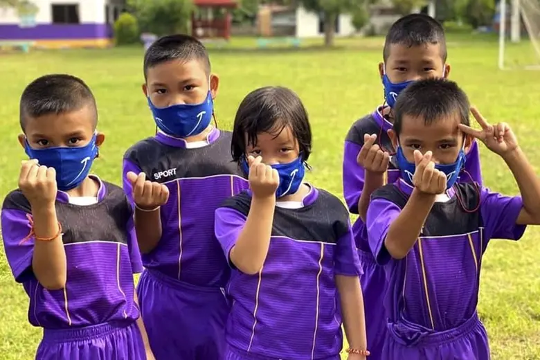 เงินติดล้อ จับมือ CVC มอบหน้ากากผ้า ส่งต่อความห่วงใยไปทั่วประเทศ