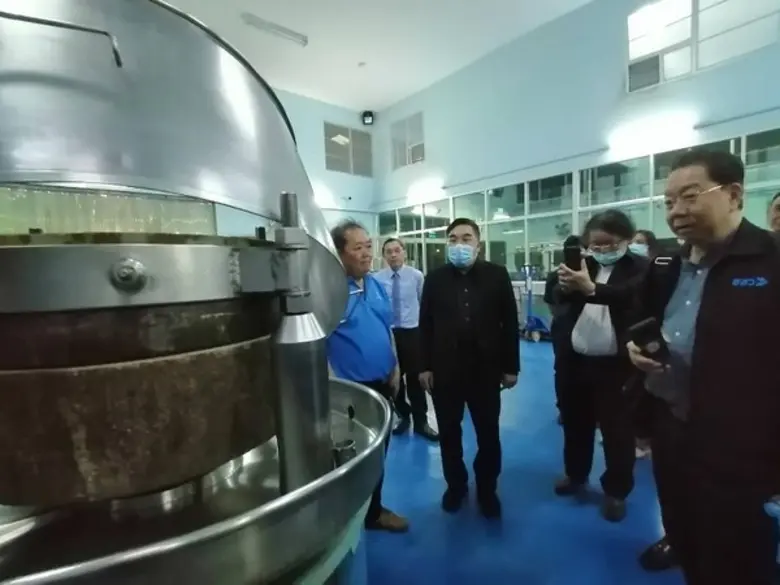 สถาบันเพิ่มผลผลิตแห่งชาติ นำคณะกรรมการบริหาร สสว. เยี่ยมชมบริษัท โกศล-อัมพา จำกัด ผู้คว้ารางวัล SME ดีเด่น ประจำปี 2563