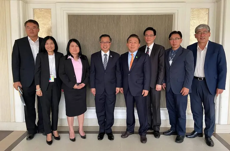 นายนฤตม์ เทอดสถีรศักดิ์ รองเลขาธิการคณะกร...