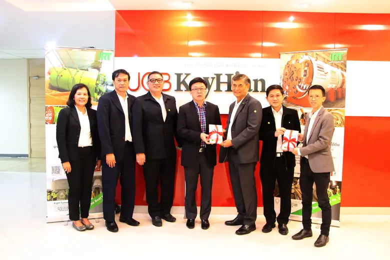 นายชวลิต ถนอมถิ่น ประธานเจ้าหน้าที่บริหาร...