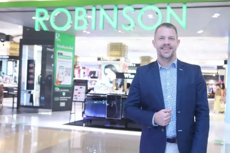 นายสเตฟาน จูเบิร์ท Head of Integrated Bra...