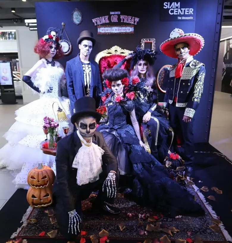 สยามเซ็นเตอร์ และสยามดิสคัฟเวอรี่ จัดปาร์ตี้ฮาโลวีนระเบิดความมันส์ อัดแน่นกิจกรรมสุดสะพรึงตะลึงทั่วสยาม ในวันที่ 31 ตุลาคม ศกนี้