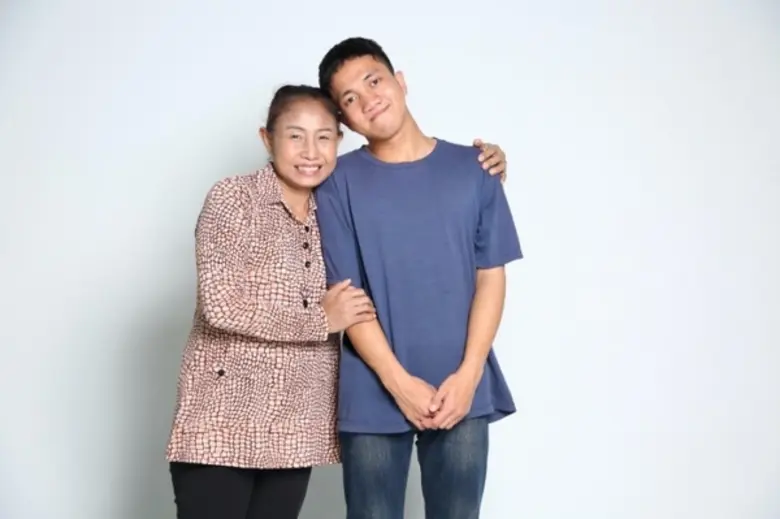 มูลนิธิสร้างรอยยิ้มชวนร่วมบริจาคการกุศล เพื่อปฏิบัติการ "คืนรอยยิ้ม = คืนชีวิต" เด็กปากแหว่งเพดานโหว่ทั่วไทย