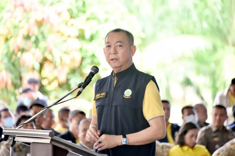 รมว.เฉลิมชัย นำทีมผู้บริหาร กษ. ติดตามความคืบหน้าโครงการอ่างเก็บน้ำลำไตรมาศ และอ่างเก็บน้ำลำรูใหญ่ มุ่งมั่นที่จะมาประโยชน์มาให้กับพี่น้องชาวพังงา