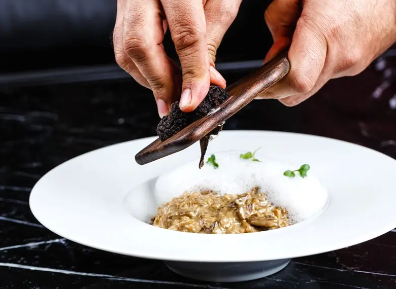 กรุ่นกลิ่นหอมทรัฟเฟิล ในหลากเมนูที่รังสรรค์แบบฉบับอิตาเลียน ณ ห้องอาหารดอน จีโอวานนี่ โรงแรมเซ็นทาราแกรนด์ ลาดพร้าว